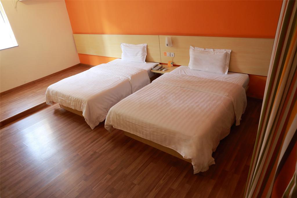 7Days Inn Laiwu Fengcheng West Street Quarto foto